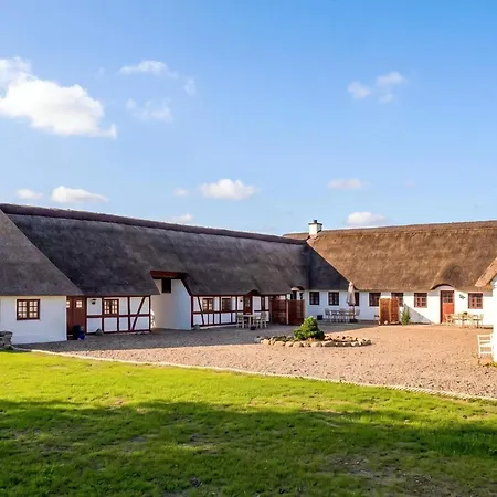 5 Star In Holiday home *